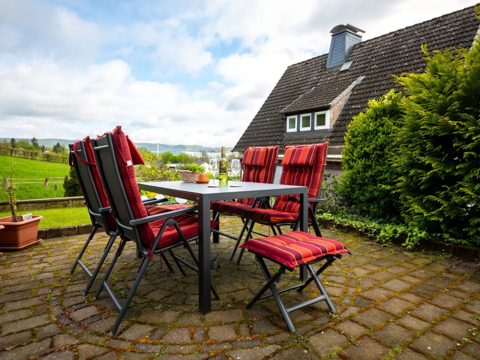 Haus am Berg der Osterräder-Outside