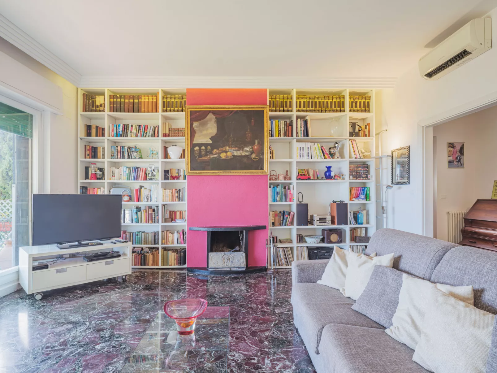 Villa Poc-Inside