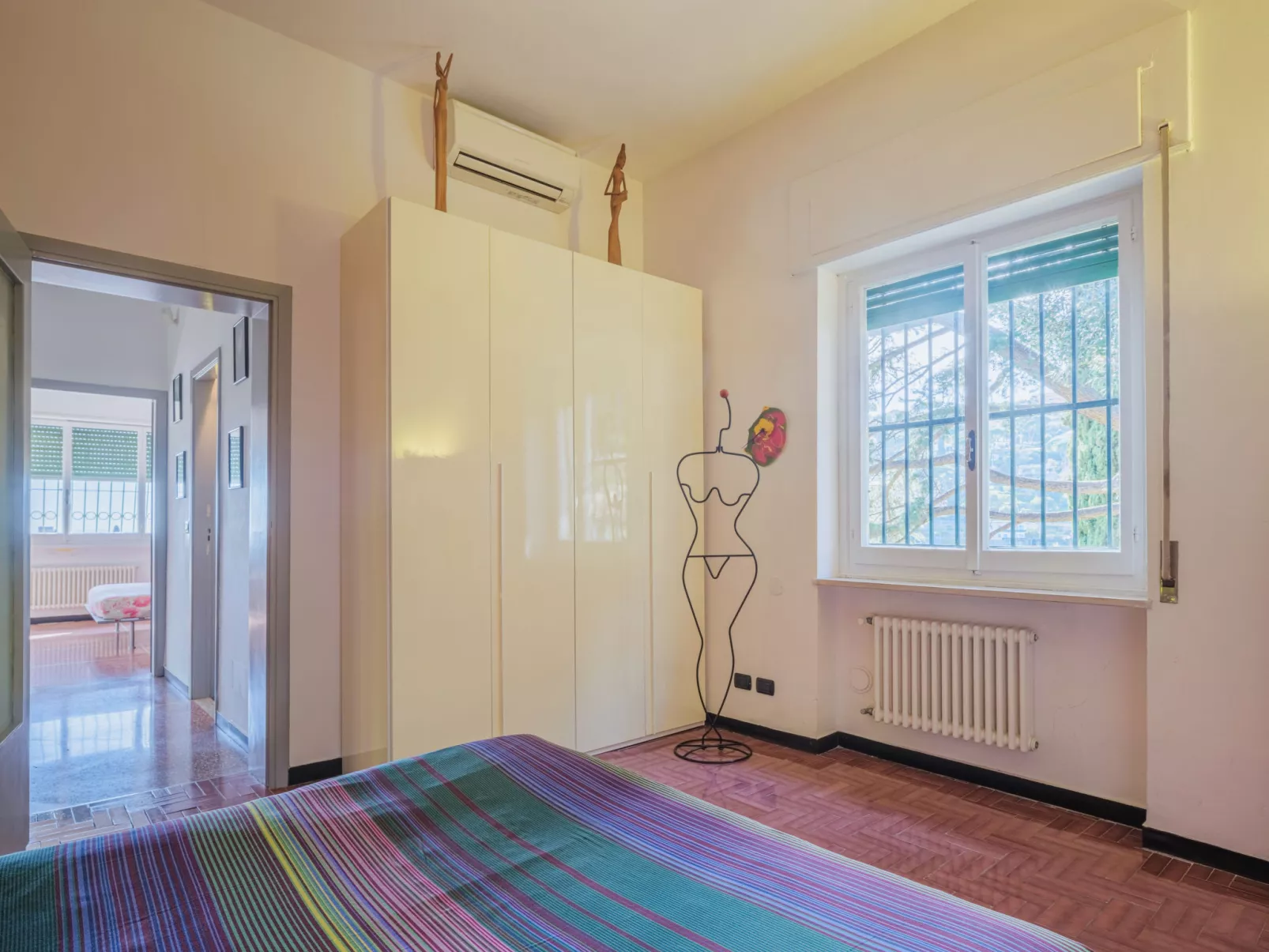 Villa Poc-Inside