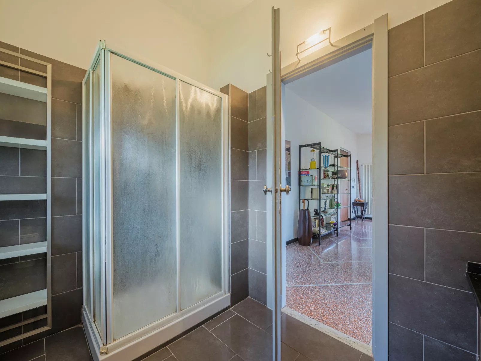 Villa Poc-Inside