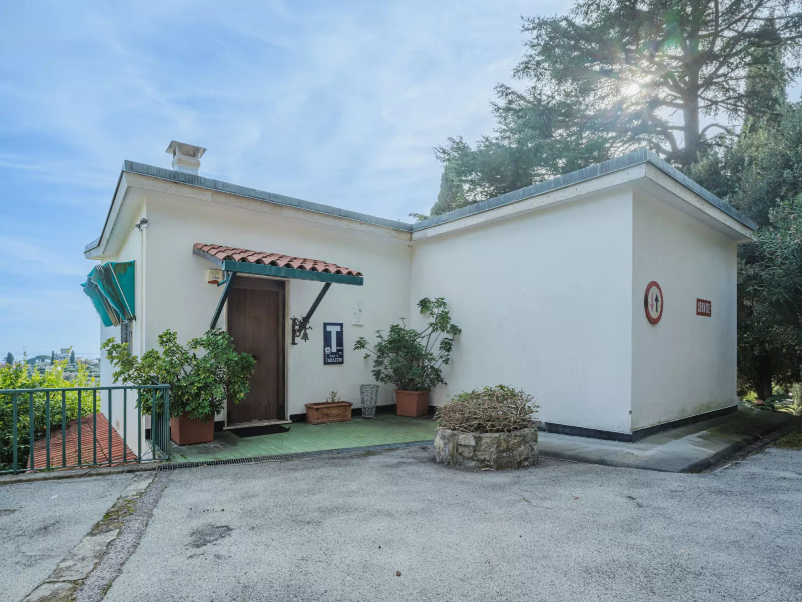 Villa Poc-Outside