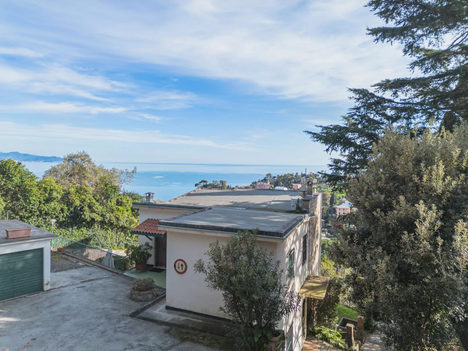Villa Poc-Outside