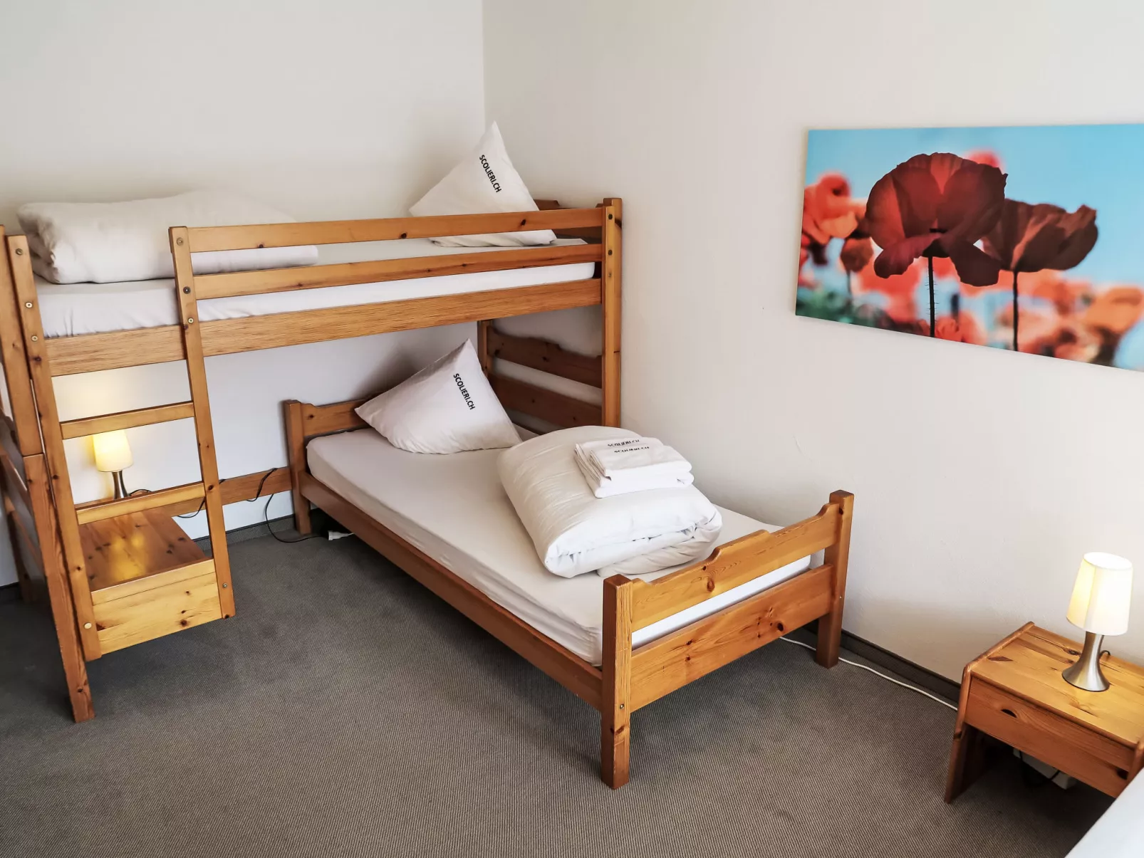 Apt D 045-Inside
