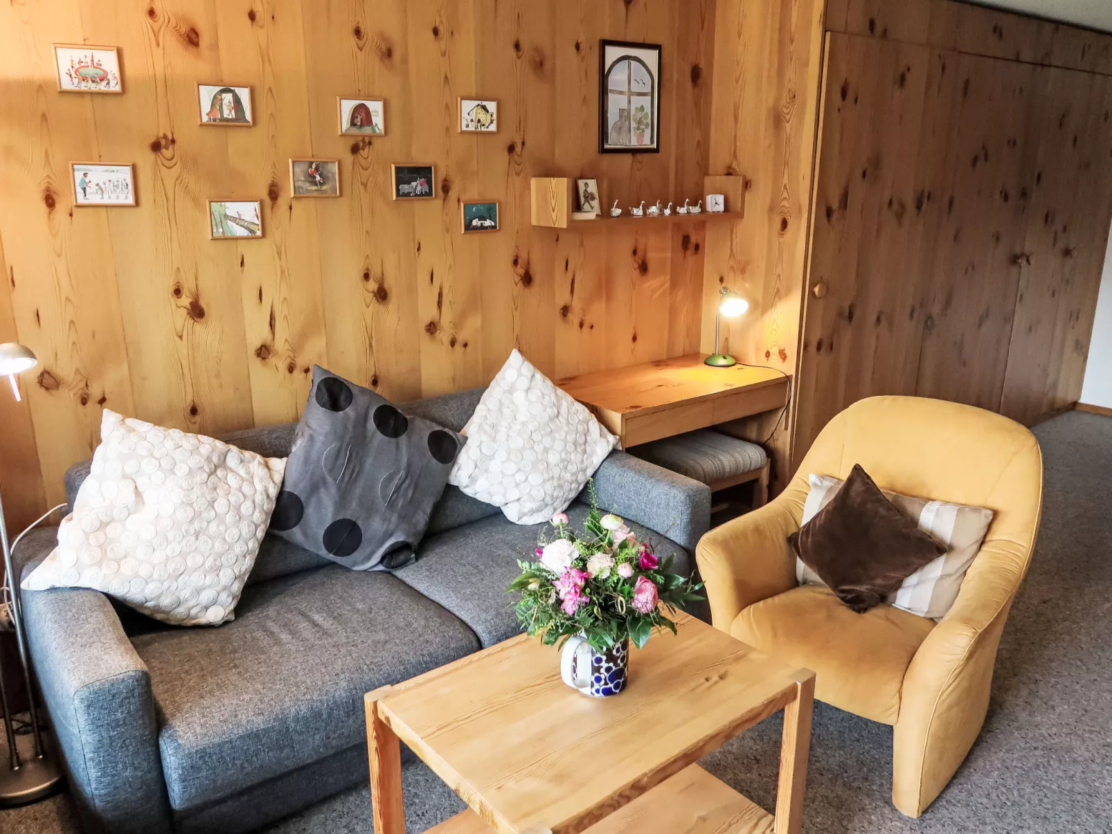 Apt B 093 - Inside