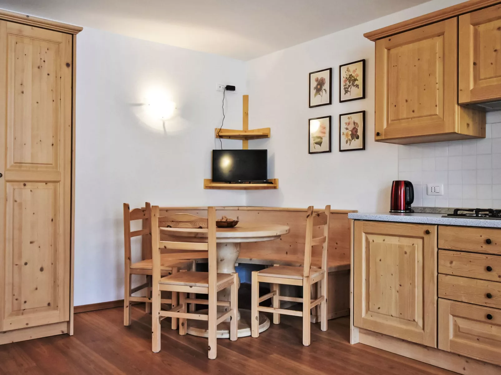 Giglio Apartment-Inside