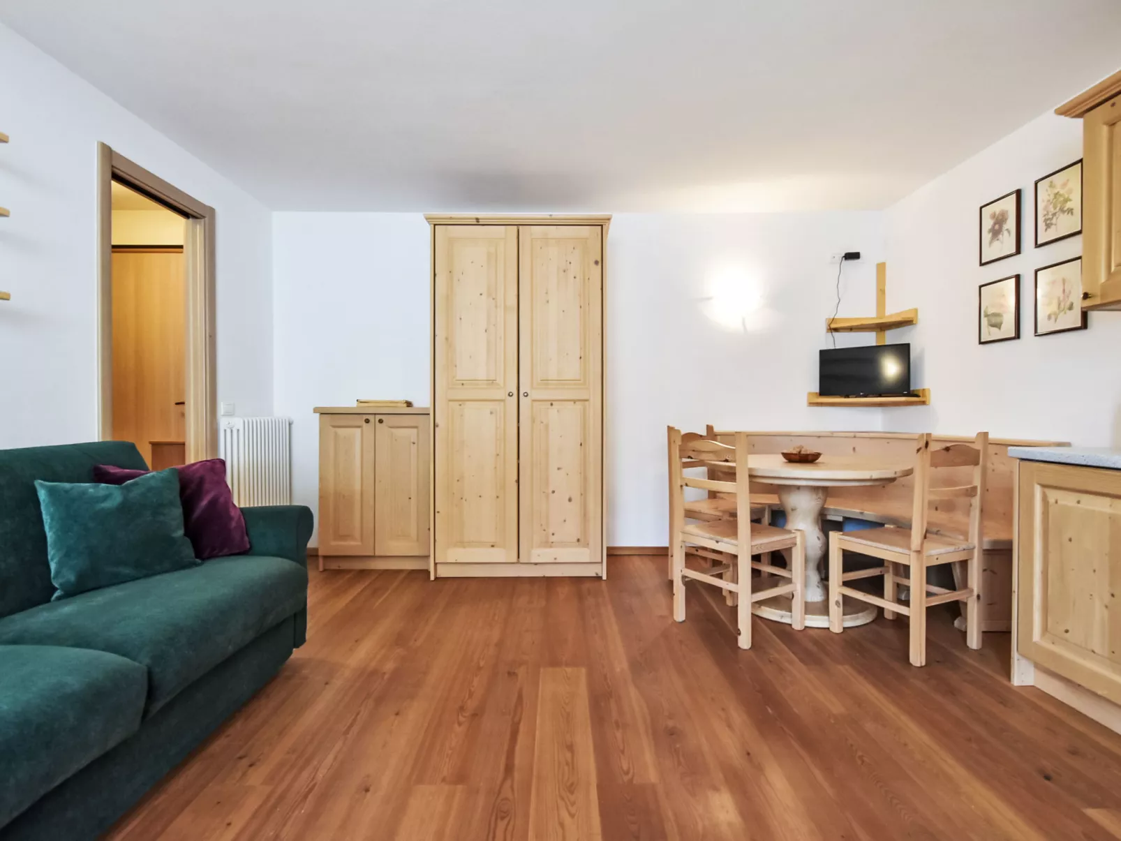 Giglio Apartment-Inside