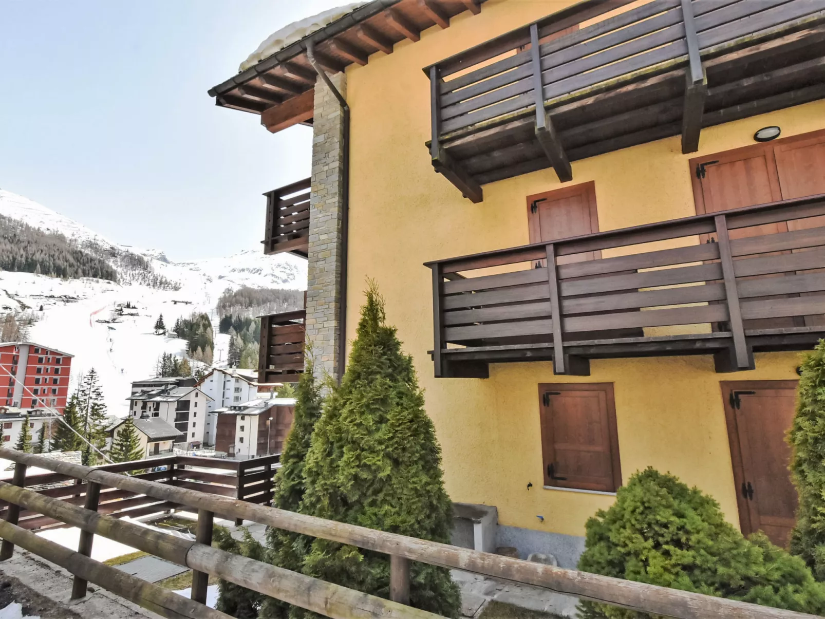 Giglio Apartment-Outside