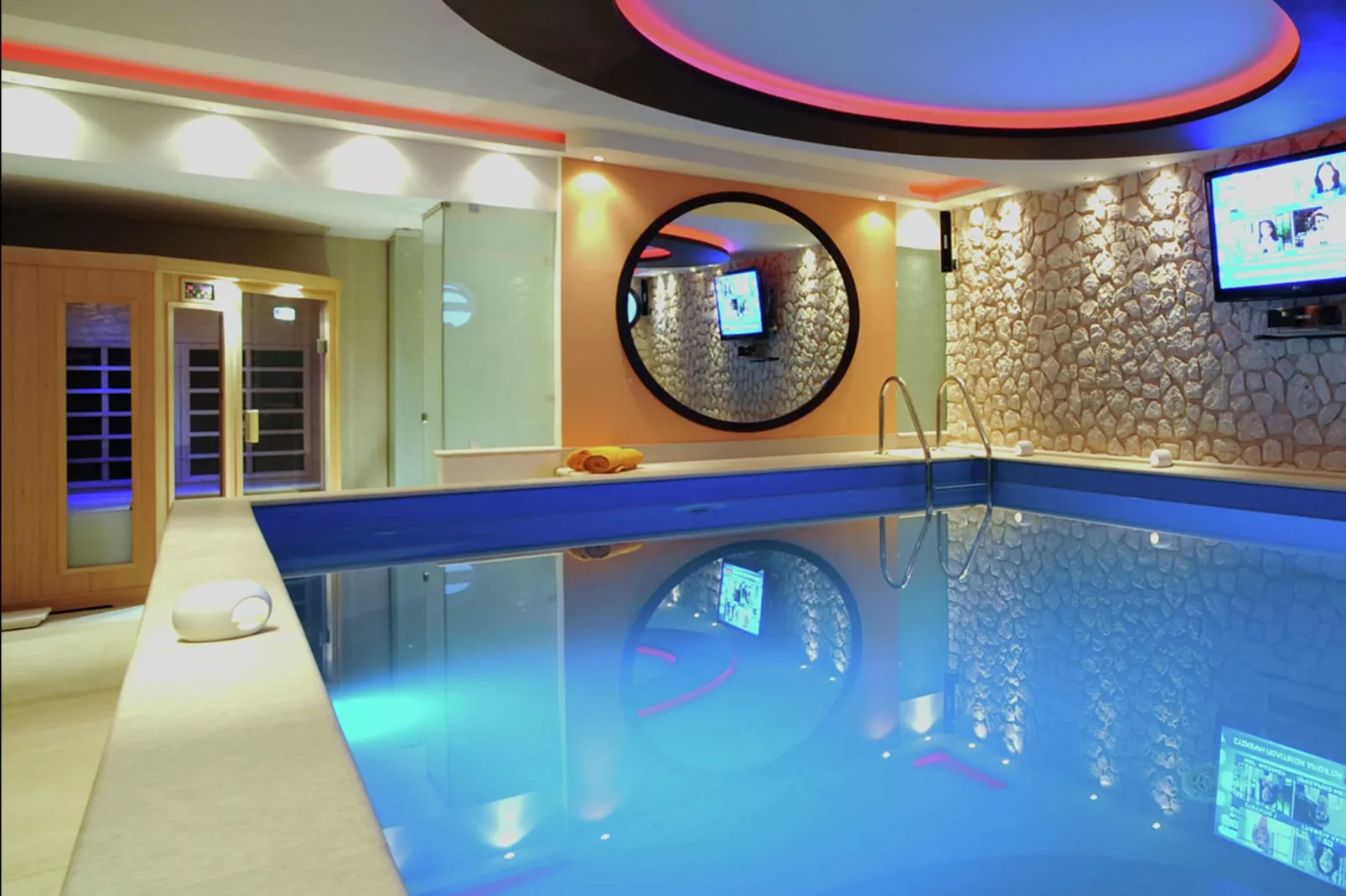 Villa Exclusive-Pool