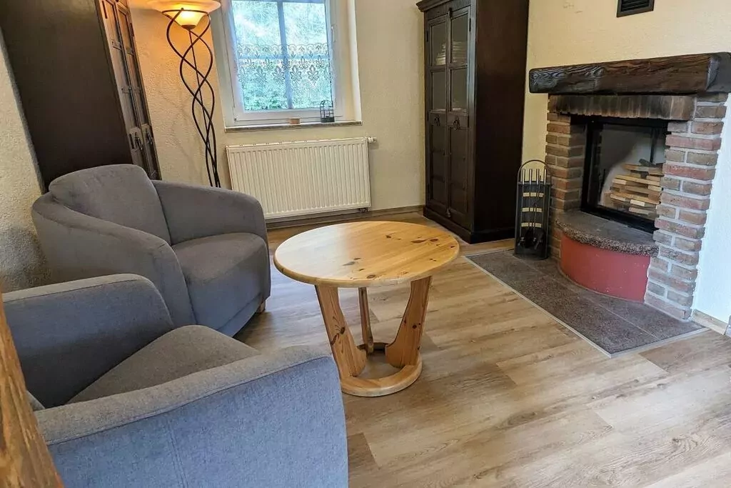 464620-Living room