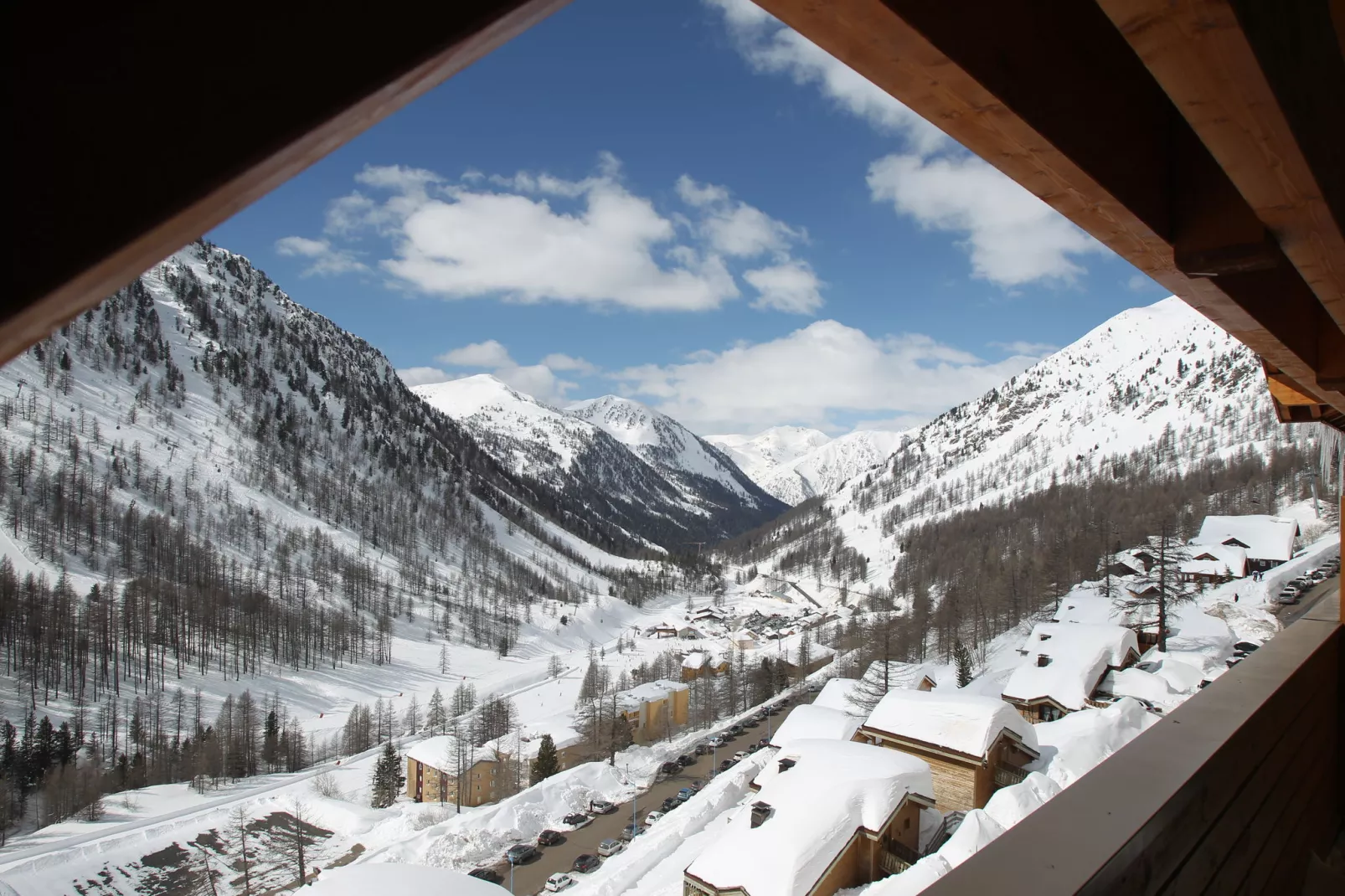 Les Terrasses d'Isola 1-View winter