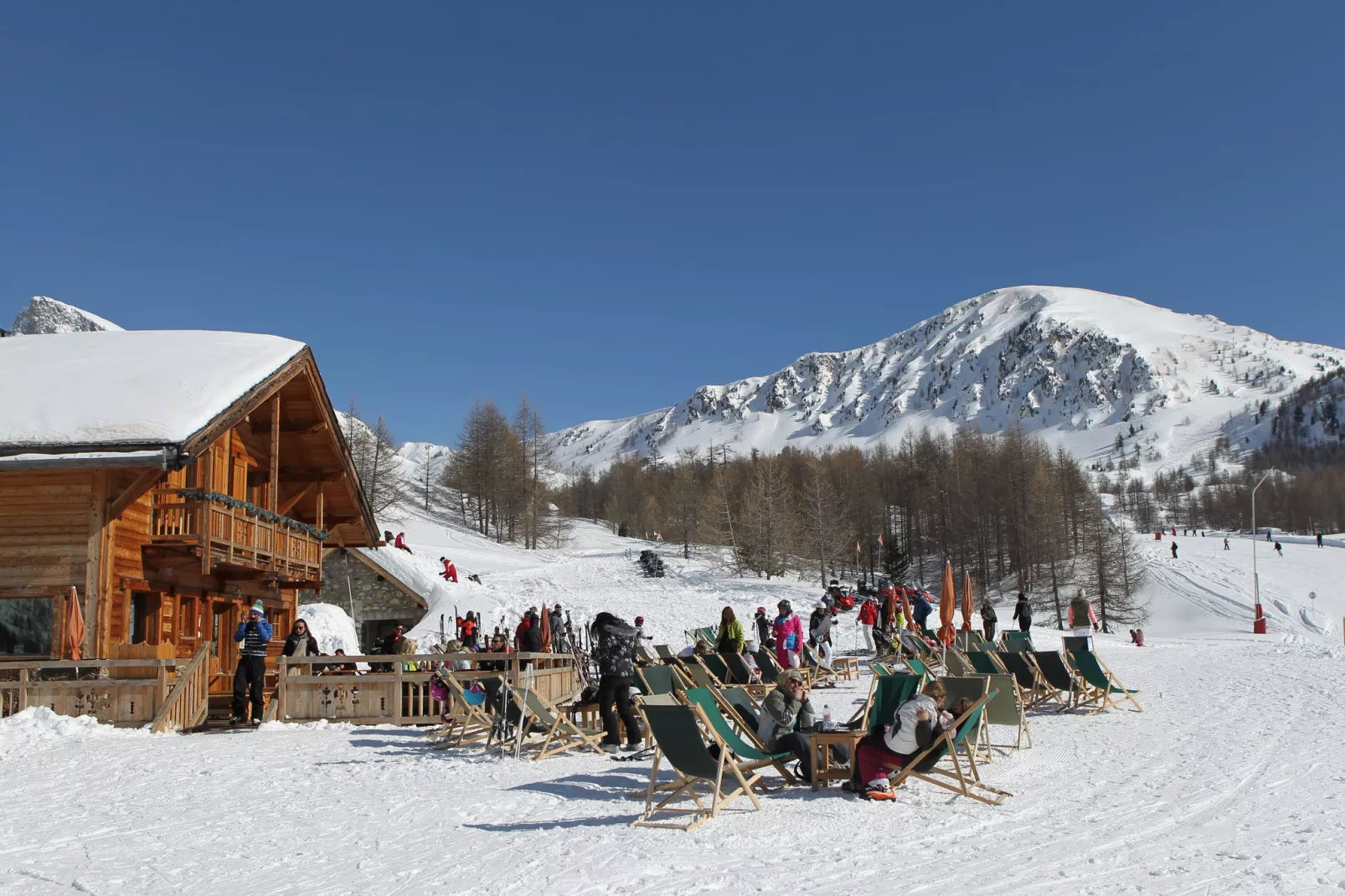 Les Terrasses d'Isola 1-Area winter 1km
