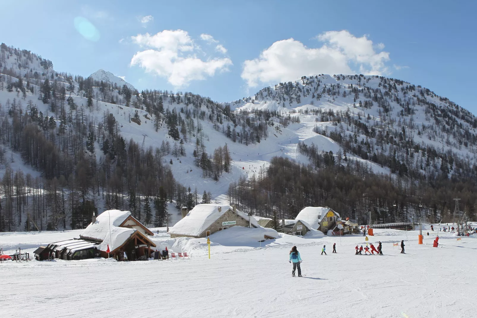 Les Terrasses d'Isola 1-Area winter 20km