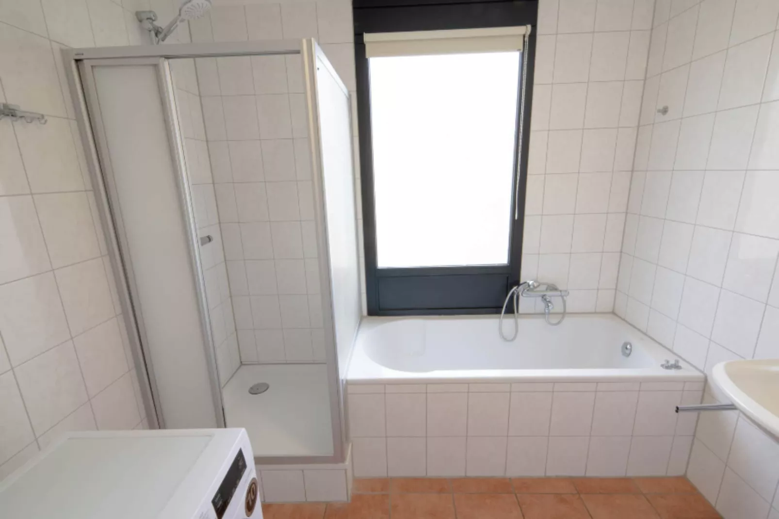 Premium bungalow – max 6 personen – Nummer 109-Badezimmer