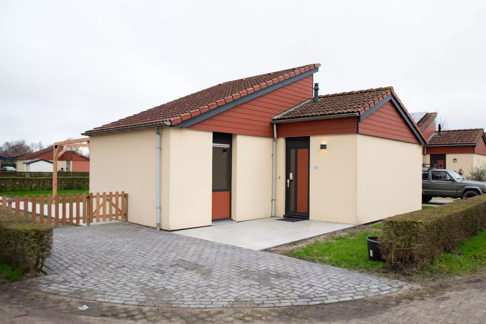 Luxe bungalow – Max 6 personen – Nummer 53-Exterior summer
