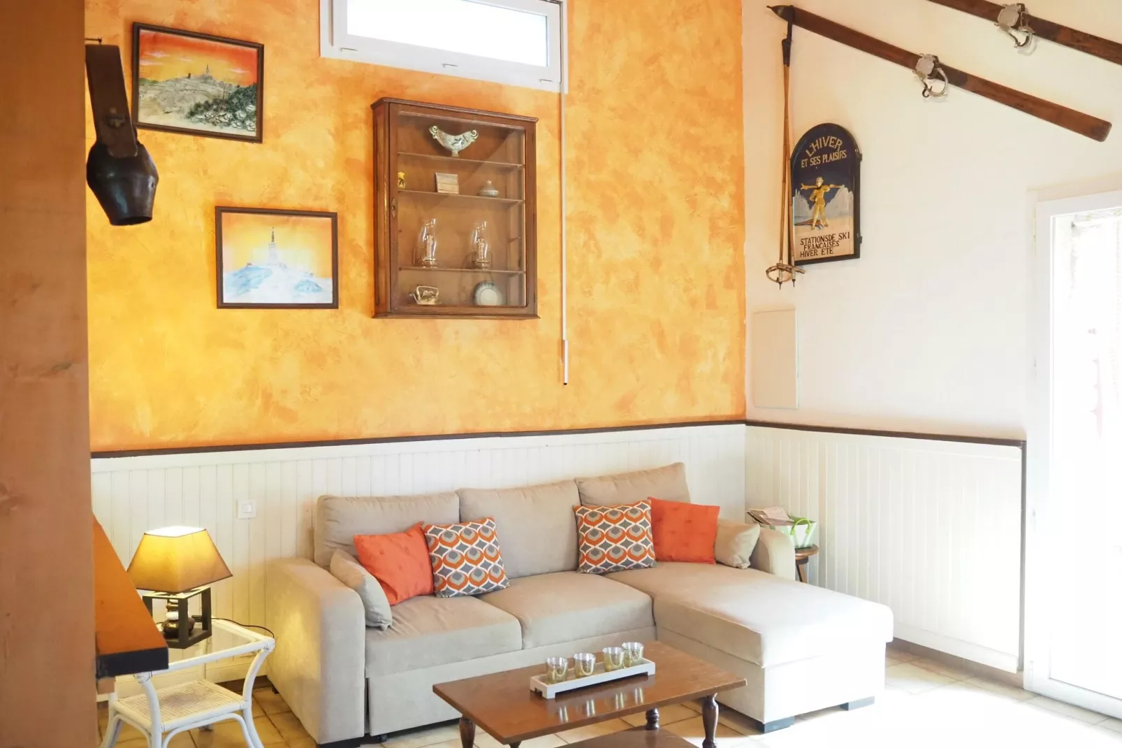 Ferienhaus in Bédoin-Living room