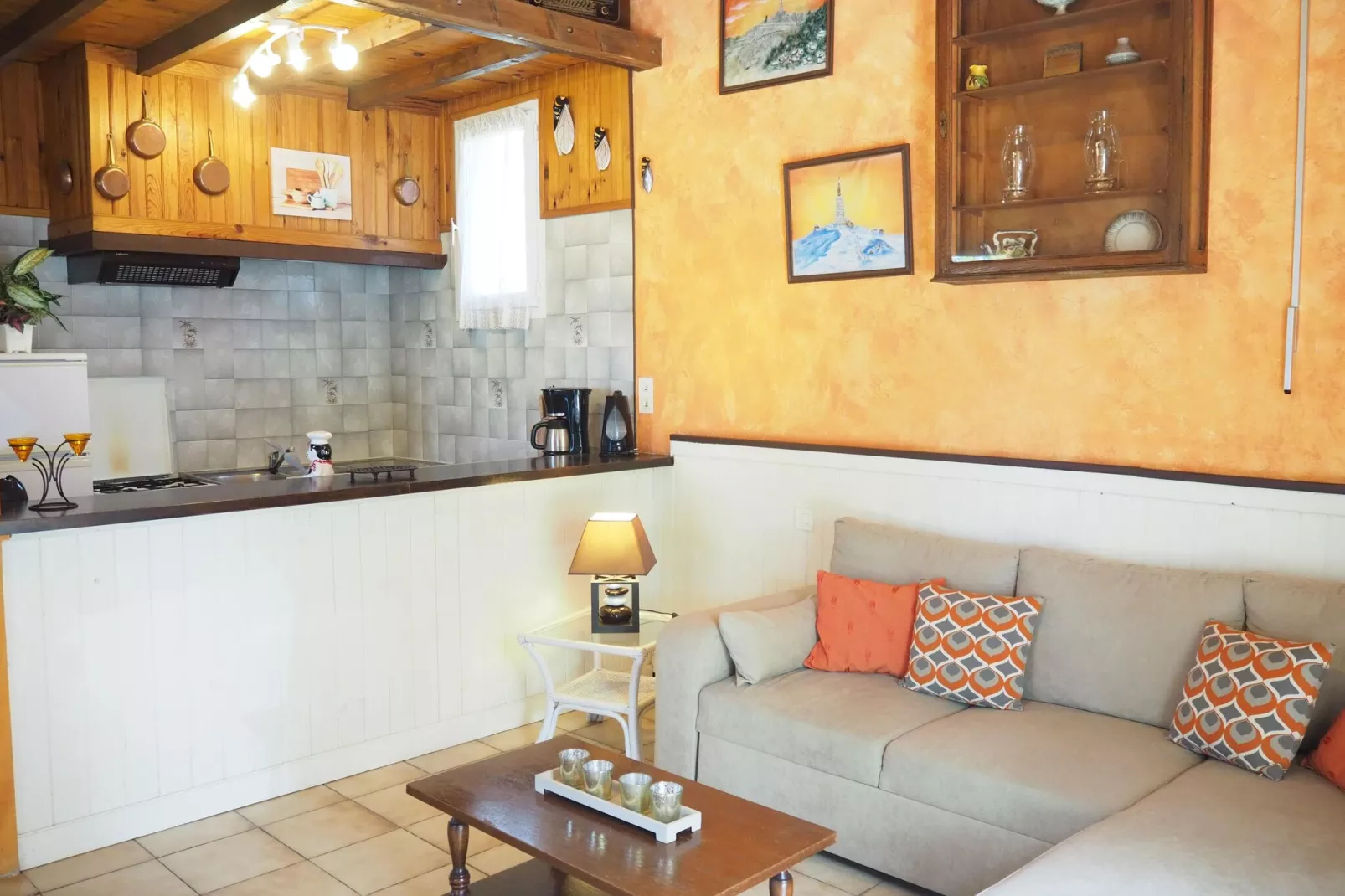 Ferienhaus in Bédoin-Living room