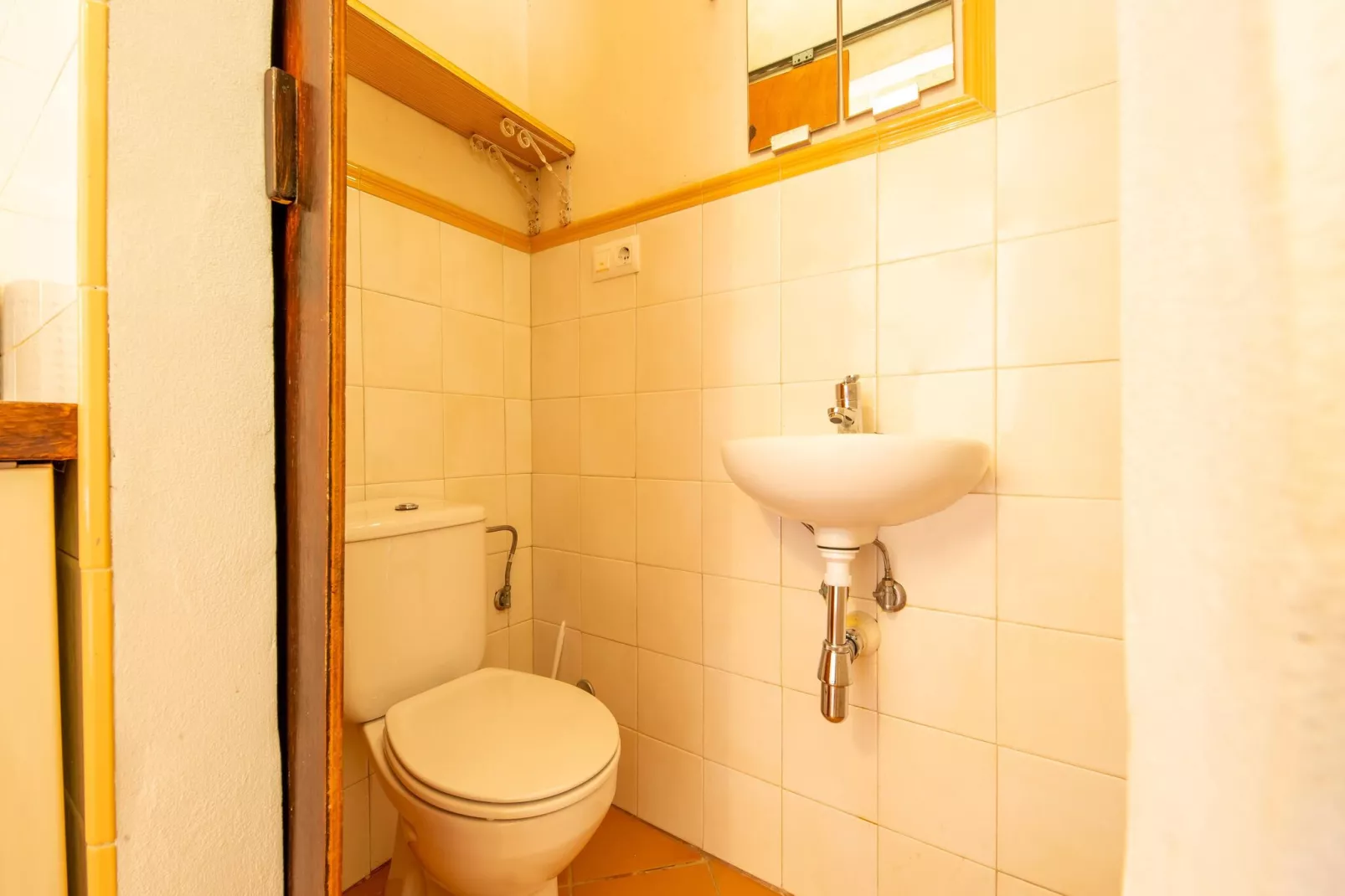 Gallinero-Bathroom