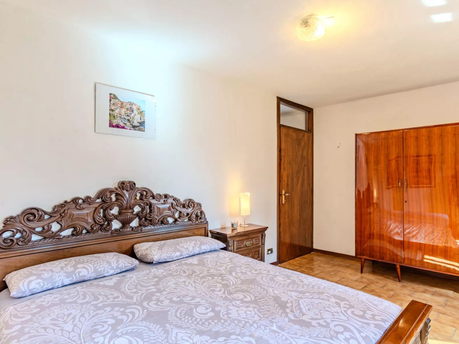 Casa Sul Torrente-Inside