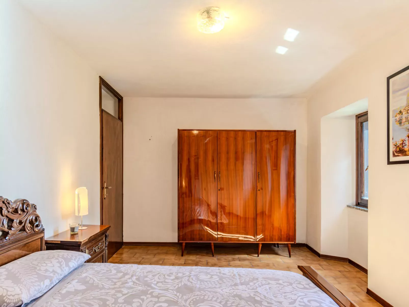 Casa Sul Torrente-Inside