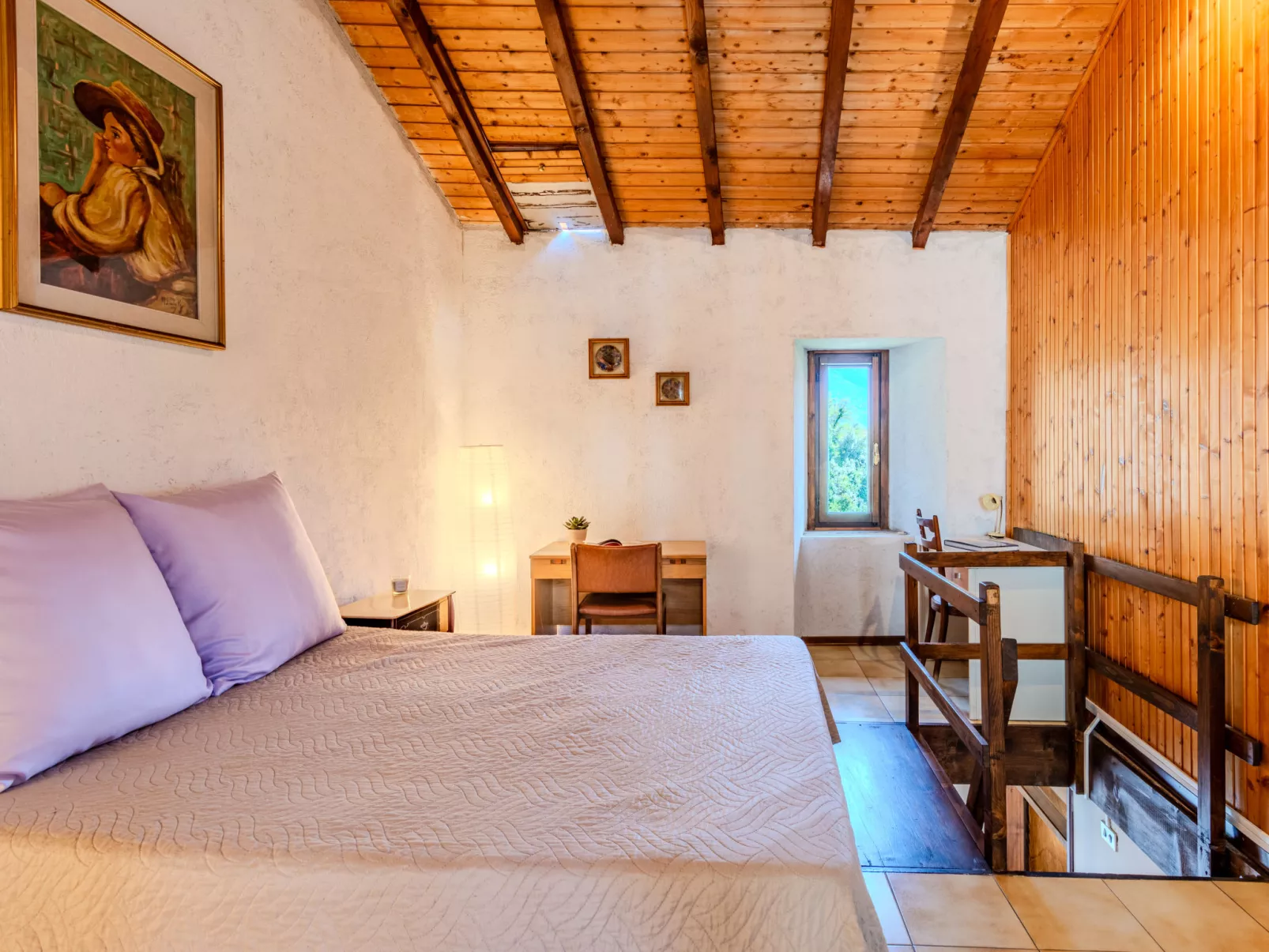 Casa Sul Torrente-Inside