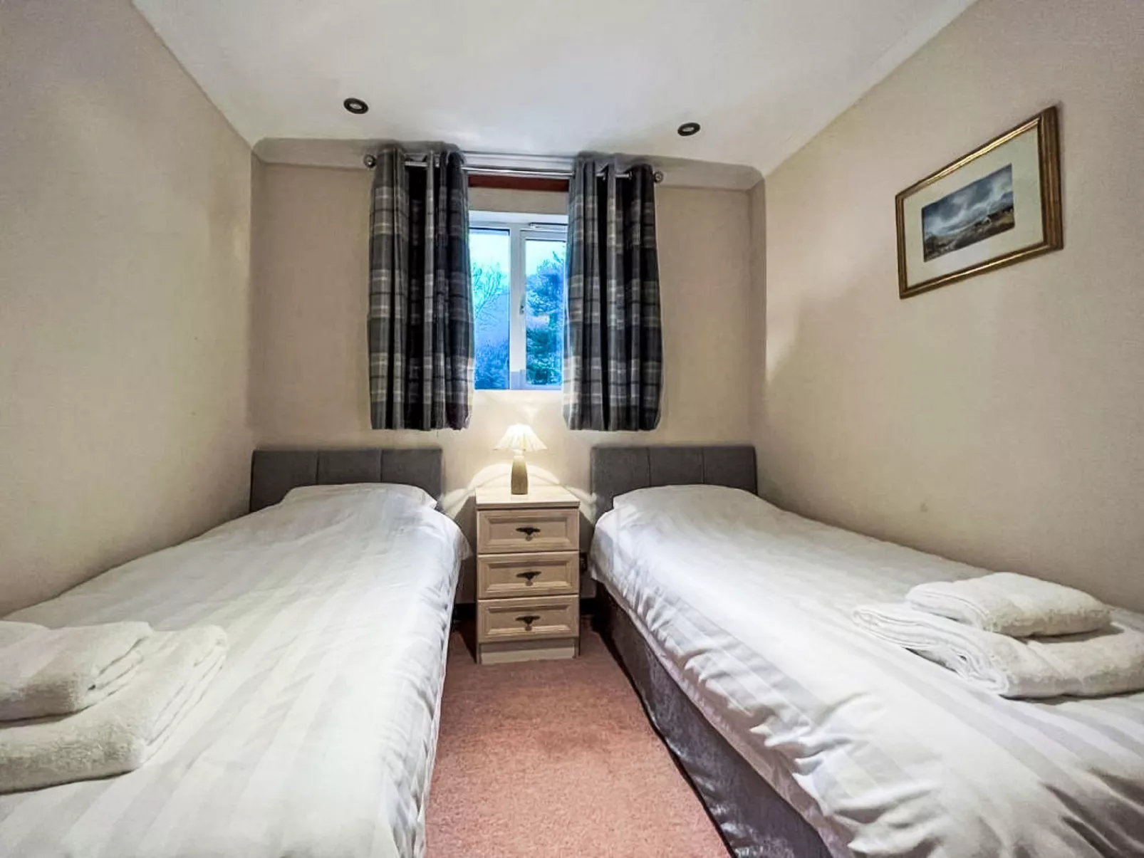 Glen View-Inside