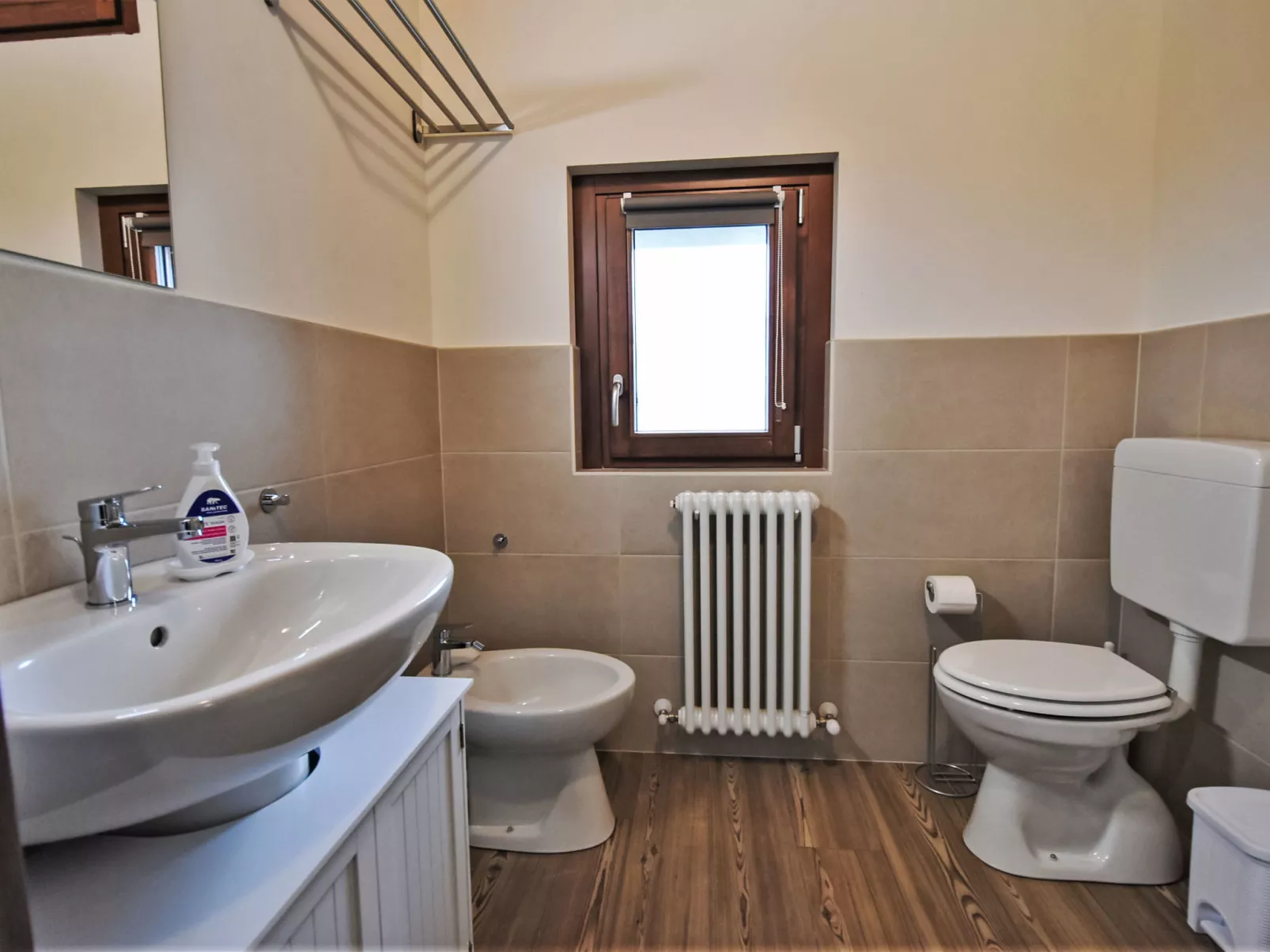 La Quiete Mountain Home-Inside
