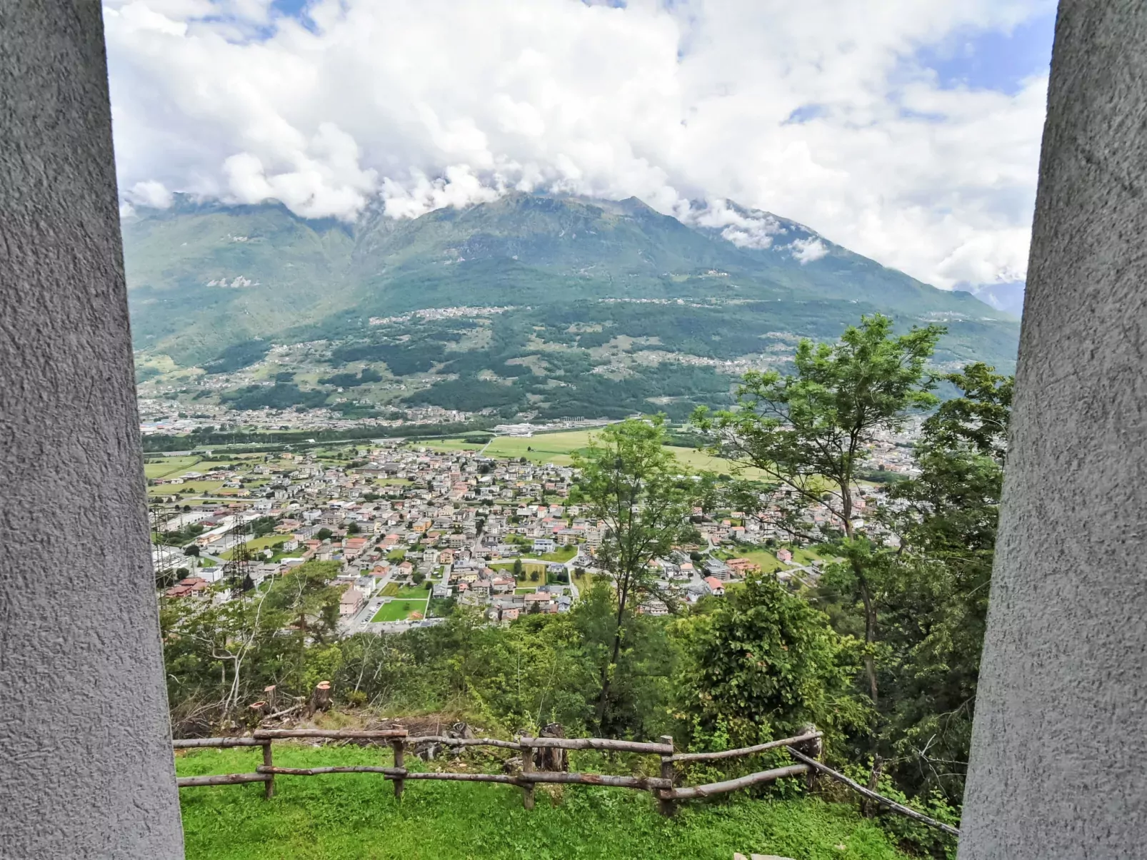 La Quiete Mountain Home-Outside