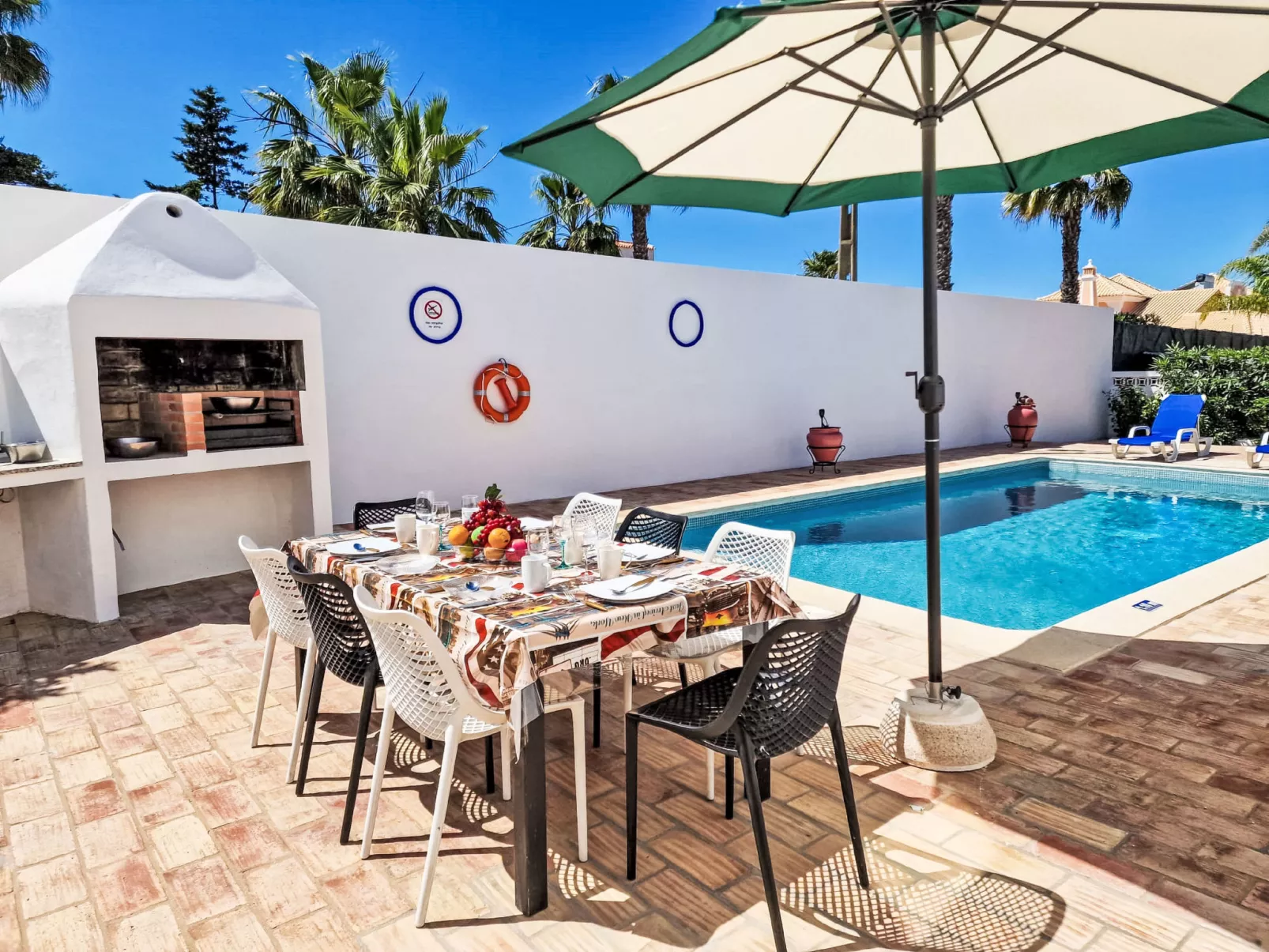 Villa dos Sonhos-Outside
