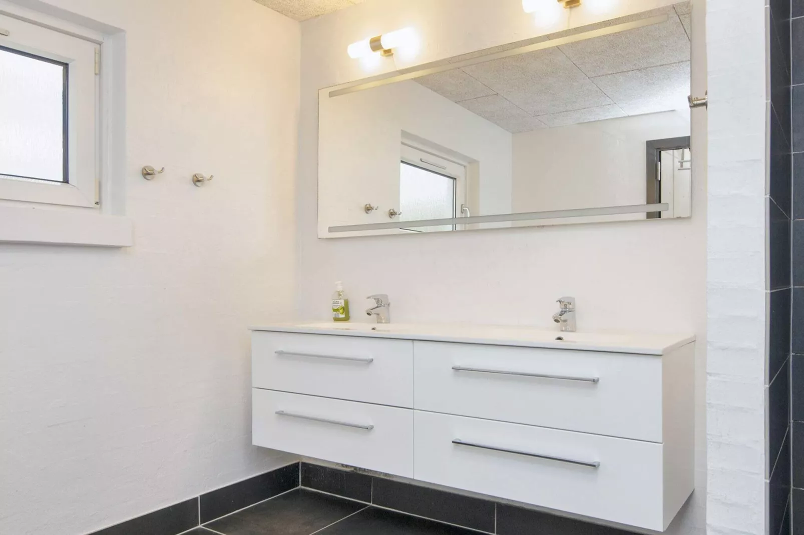 10 person holiday home in Glesborg-By Traum-Indoor