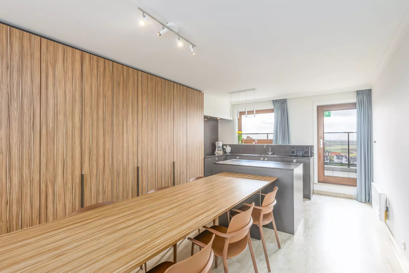 Prestige I 1001-Dining room
