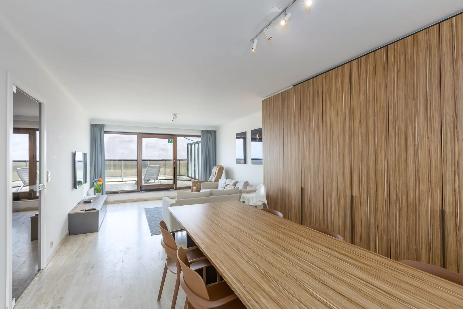 Prestige I 1001-Dining room