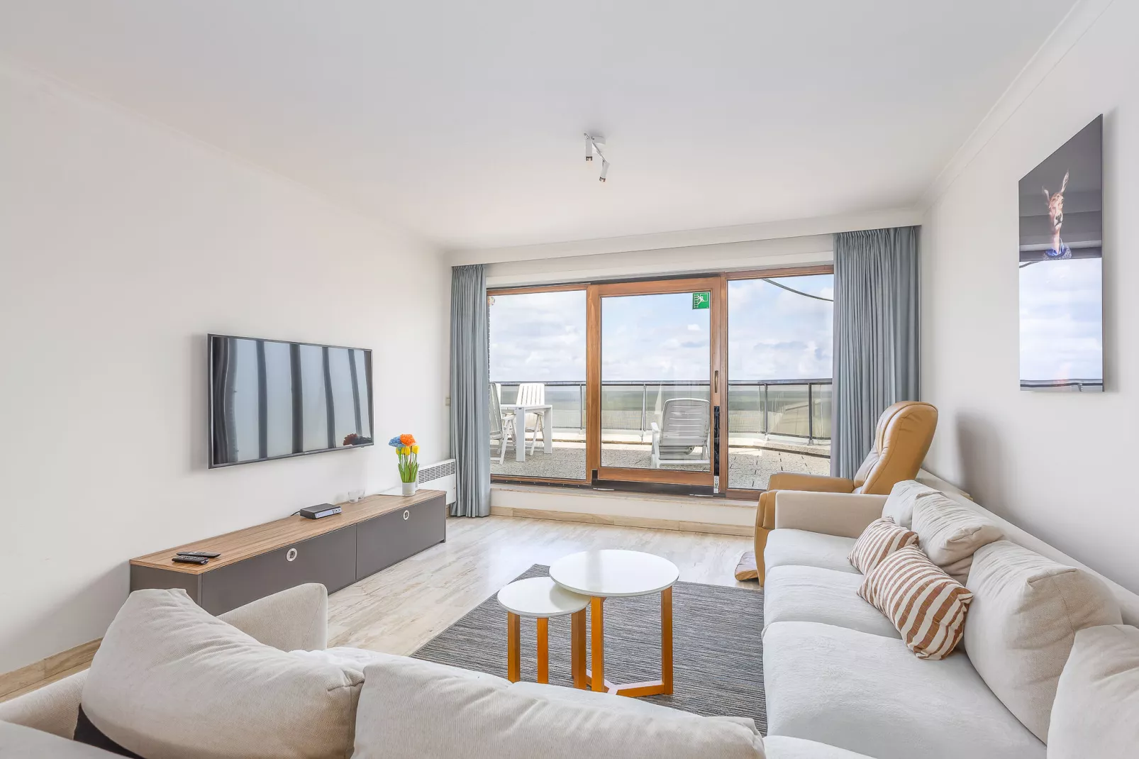 Prestige I 1001-Living room