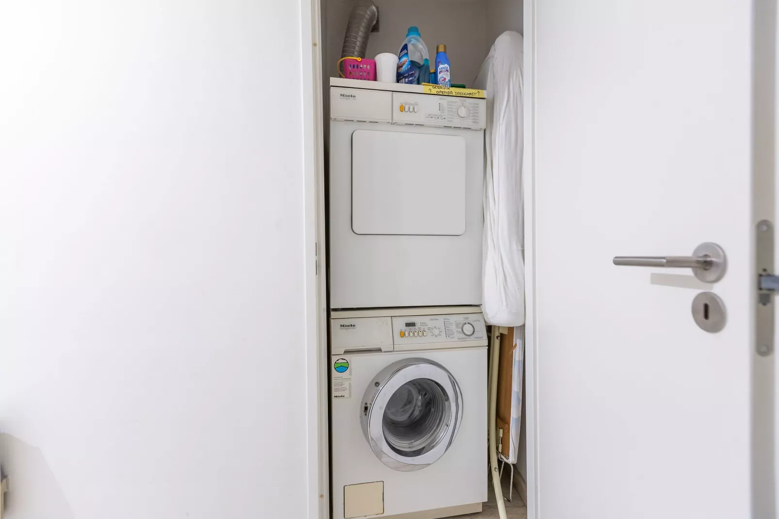 Prestige I 1001-Facilities