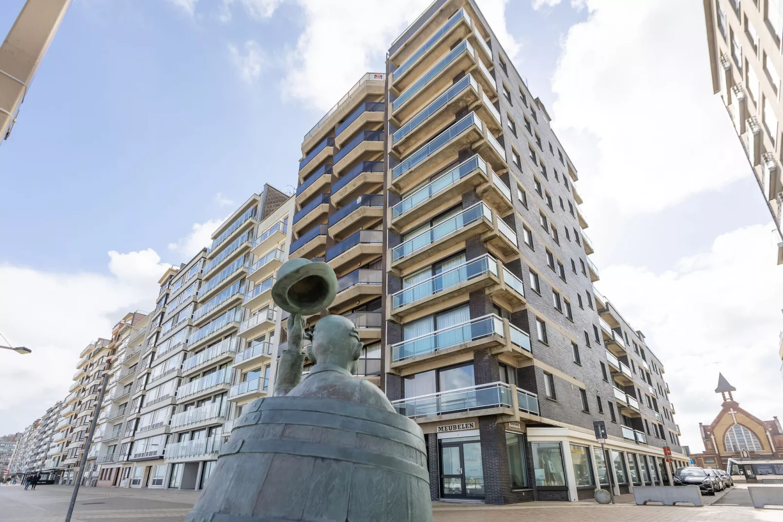 Prestige I 1001-Exterior summer