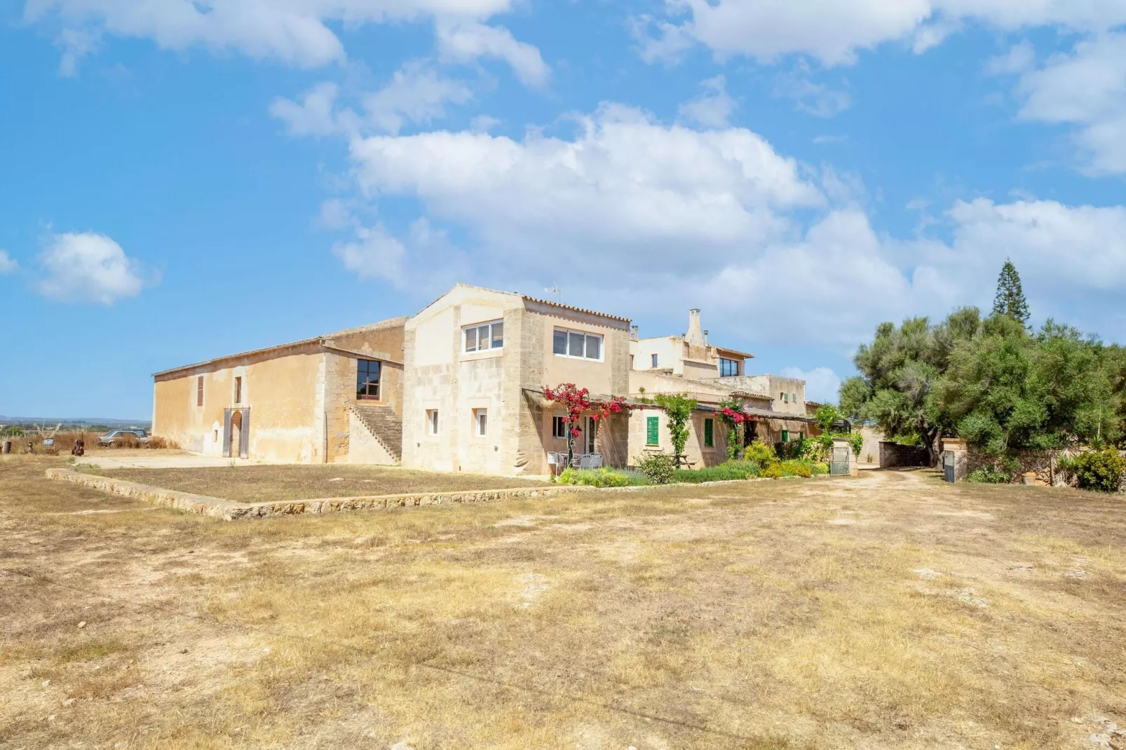 Casa Duplex-Exterior summer