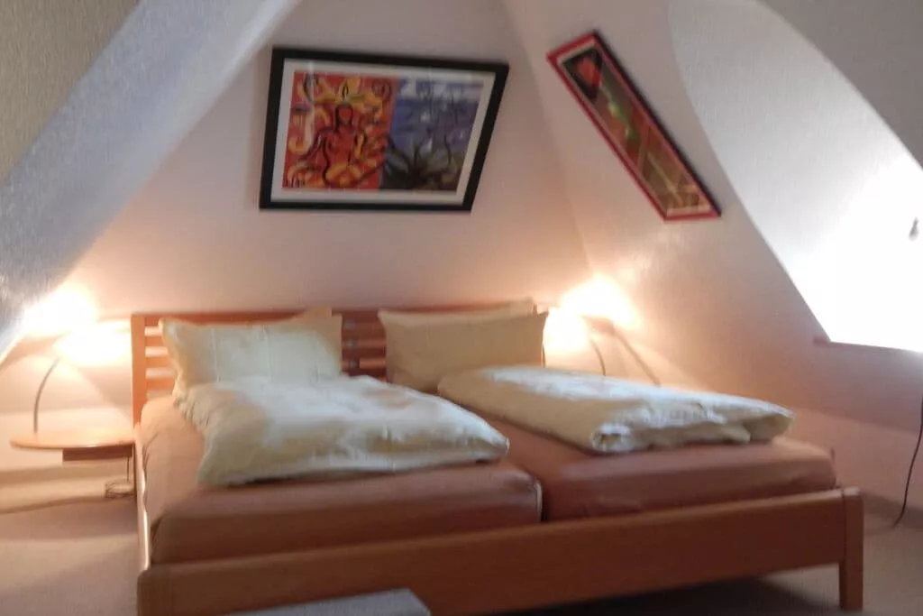107413-Bedroom
