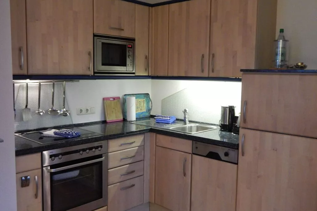 107411-Kitchen