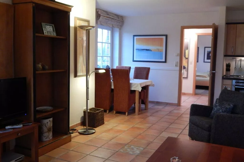 107411-Dining room