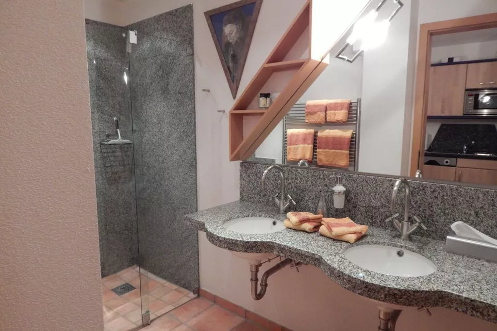 107412-Badezimmer