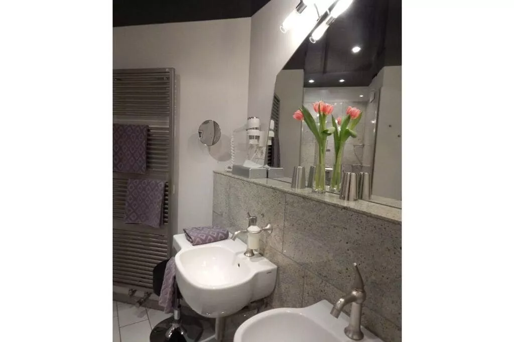 103079-Bathroom