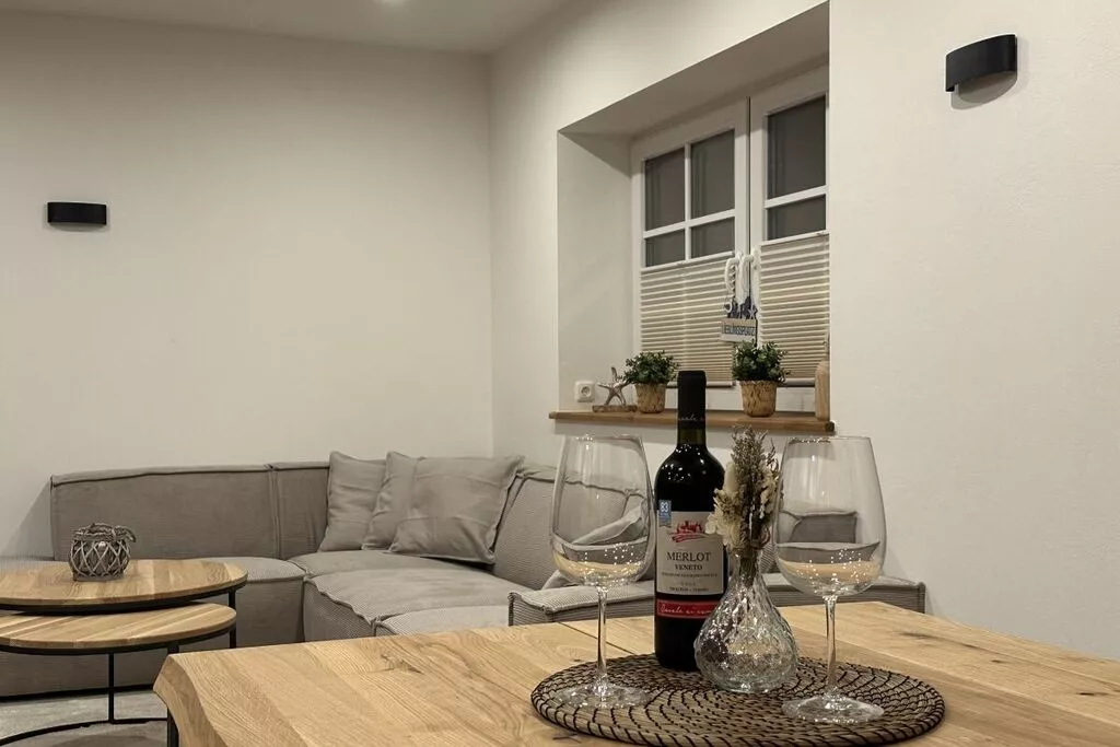 479490-Living room