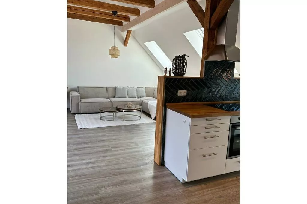 452831-Living room