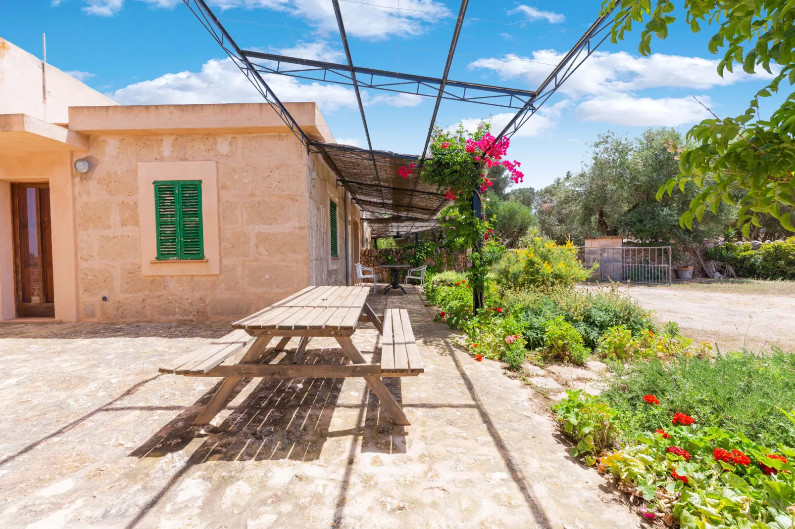 Casa Duplex-Gardens summer