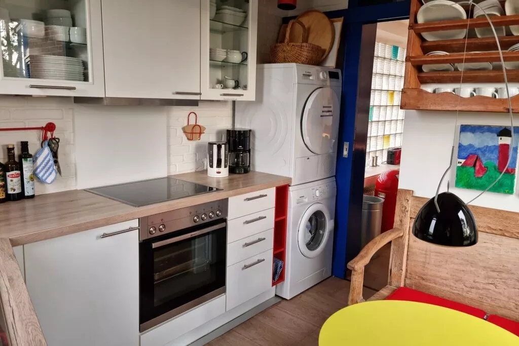 267747-Kitchen