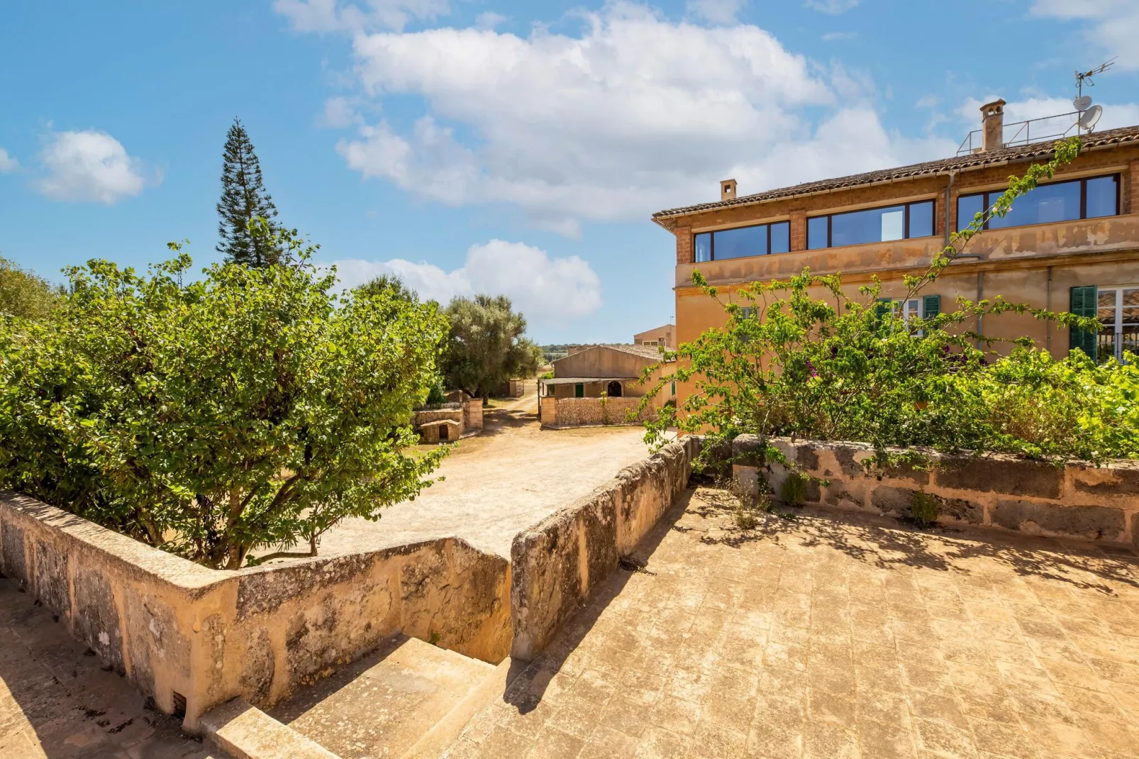 Casa del Pagès-Exterior summer