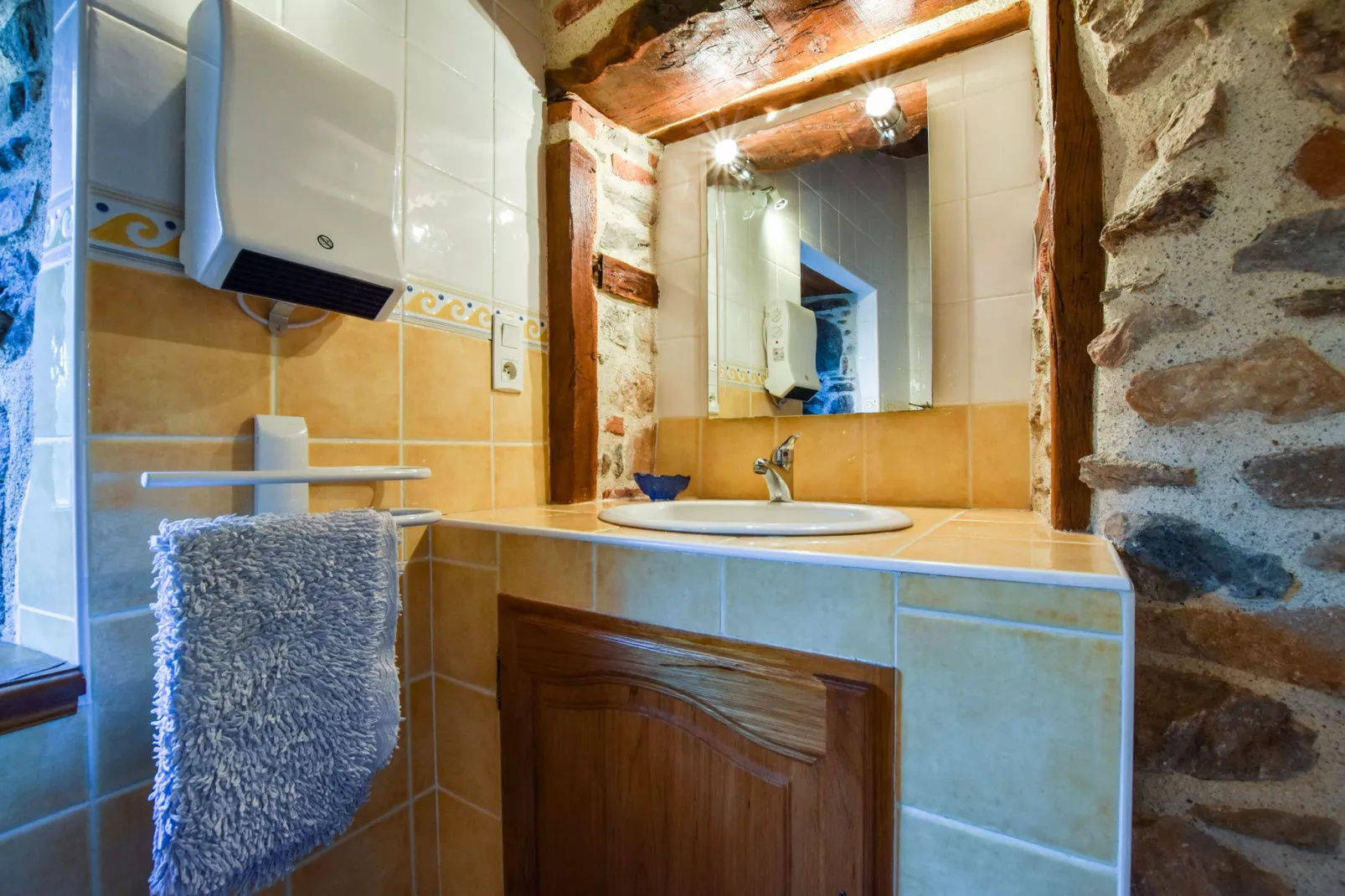 Maison pour 3 personnes à la campagne-Bathroom