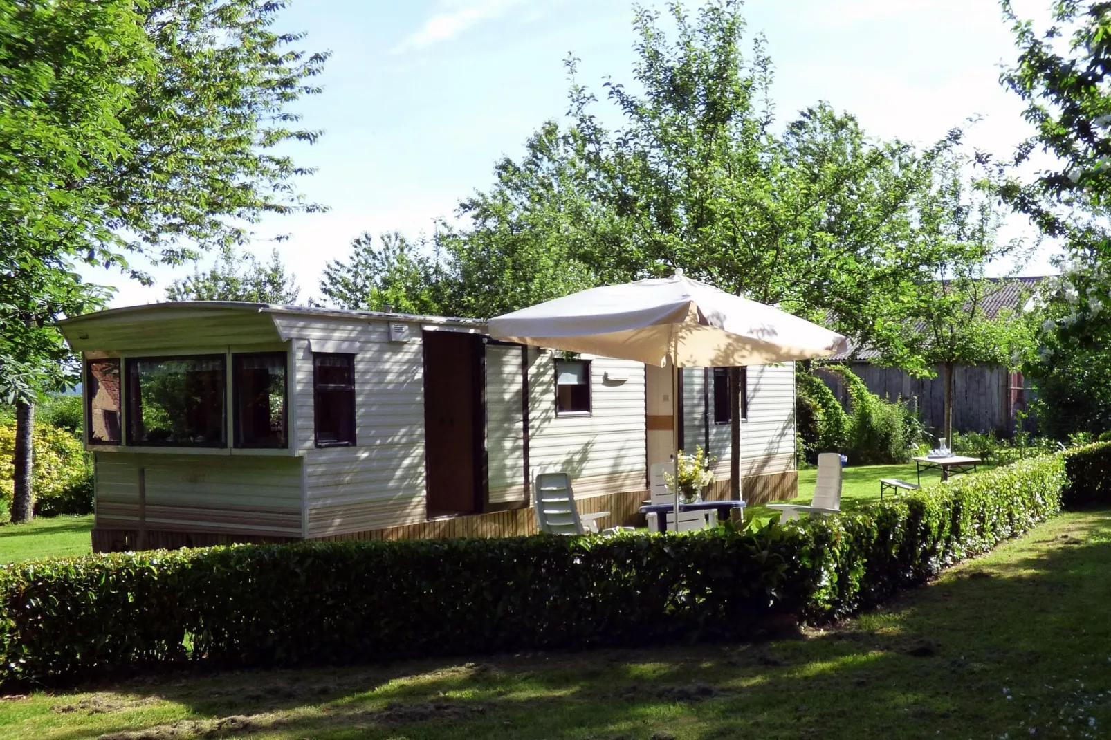 Mobil-home Grenterie-Exterior summer