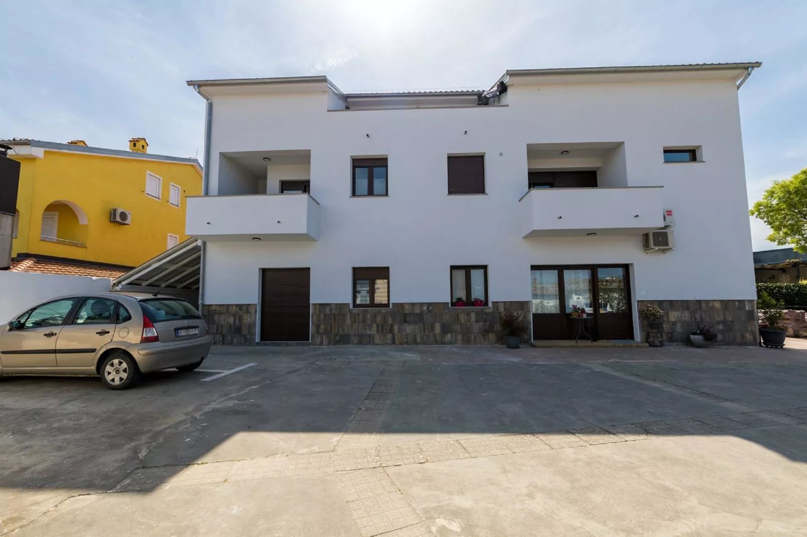 Apartment Hrzic Andre-Außenbereich Sommer