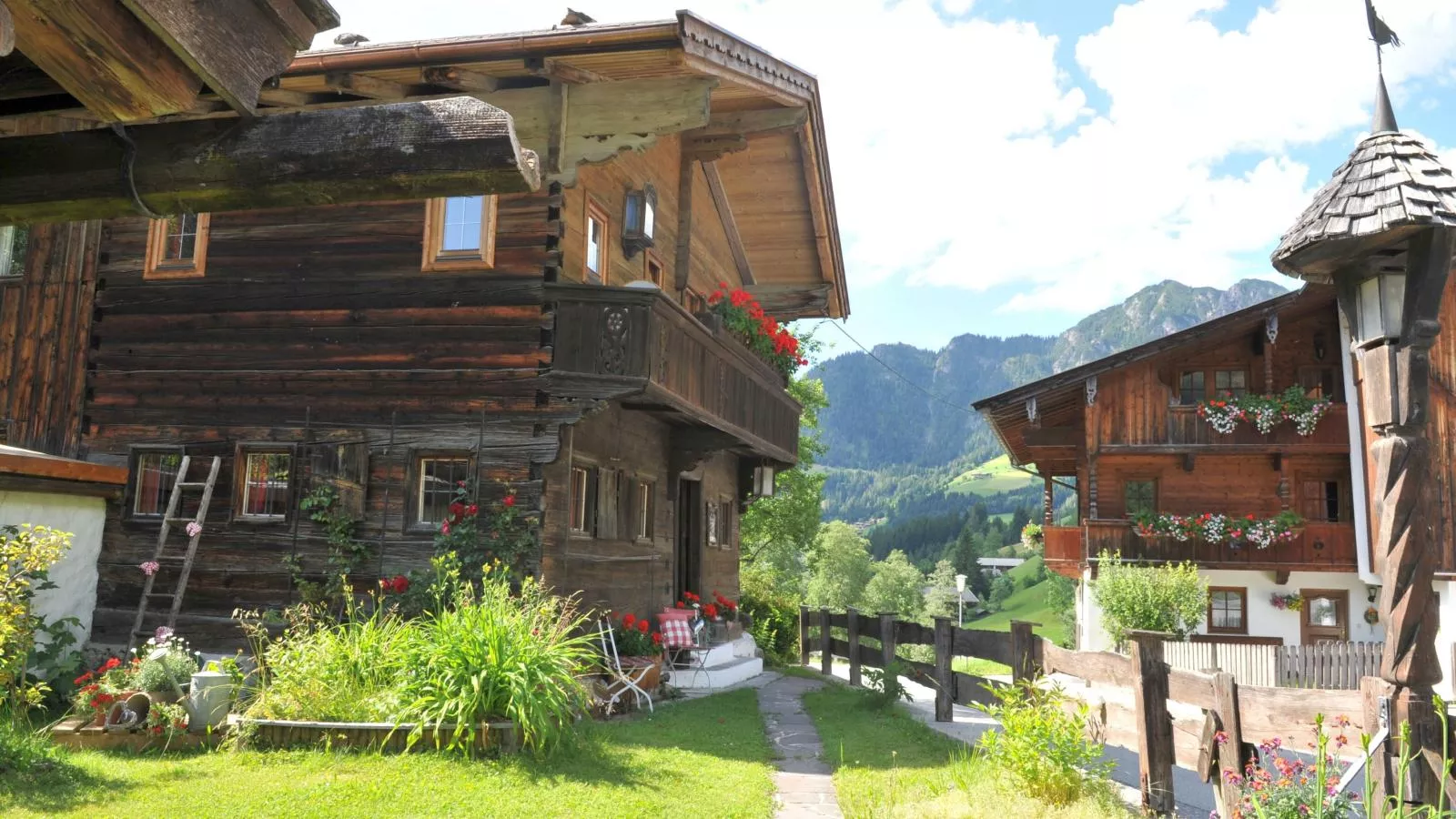 Kupferhäusel und Zinnhäusel-Exterior summer