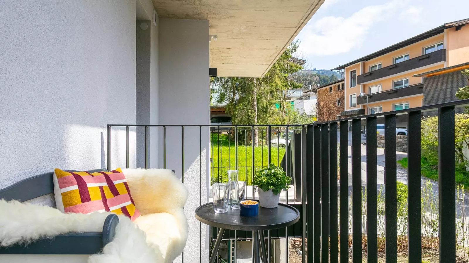 Lukasfeld 9 Top Erika-Terrace balcony